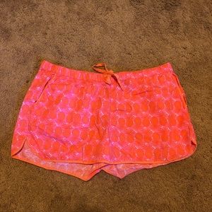 Vineyard Vines shorts